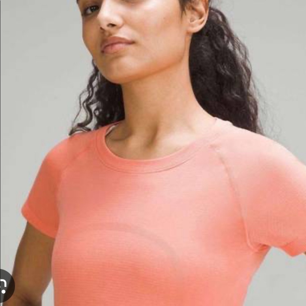 Lululemon Coral Swiftly